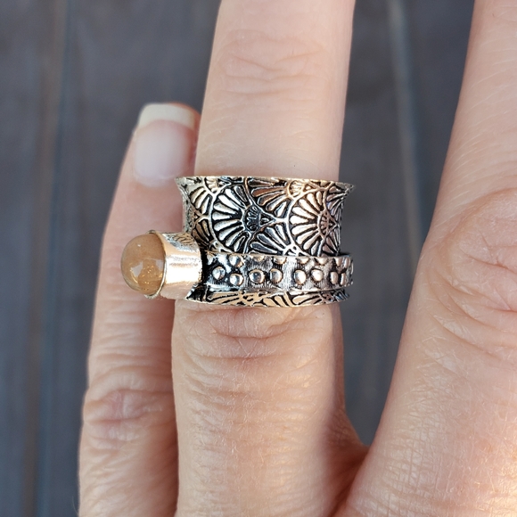 New Natural Sunstone 925 Silver Spinner Ring. - Picture 7 of 16